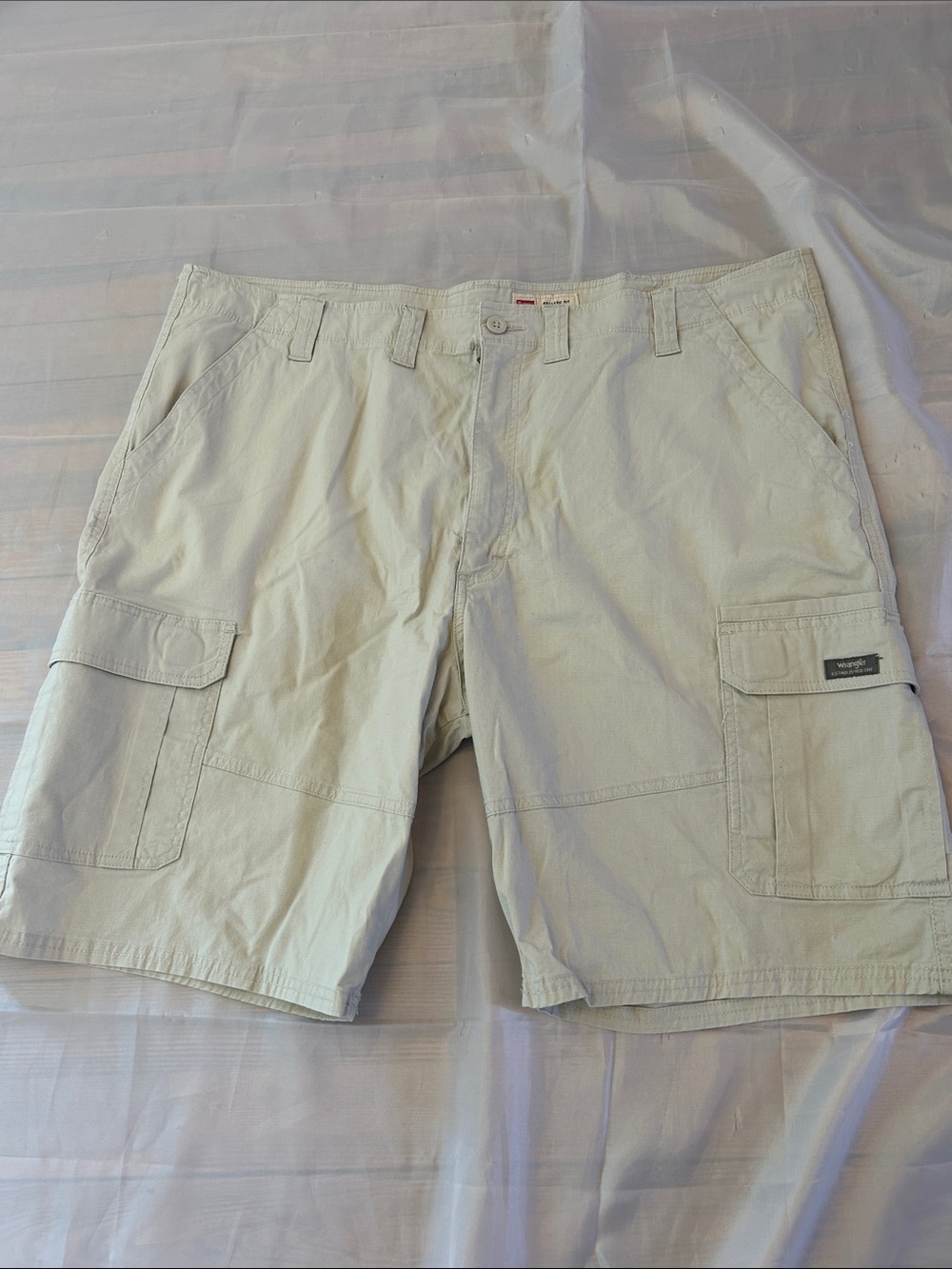 Wrangler Men's Light Beige Cargo Shorts with Utility Pockets
